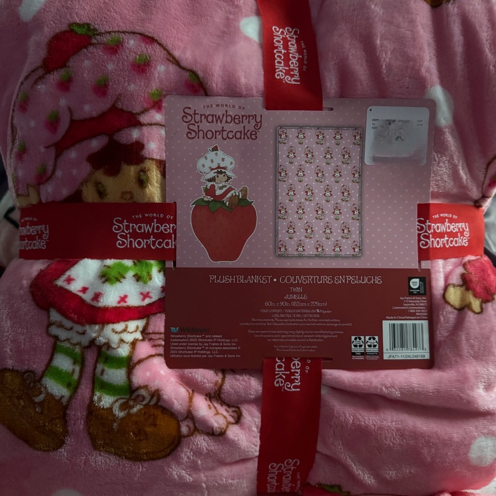 STRAWBERRY SHORTCAKE TWIN!